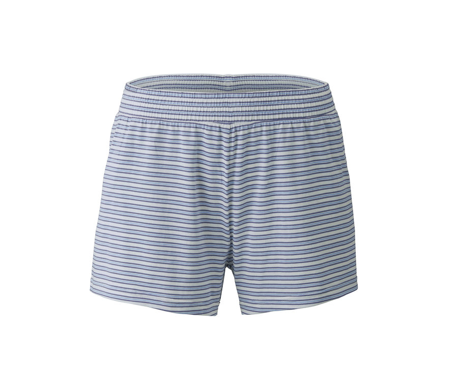 Damska piżama z T-shirtem i krótkimi spodenkami w niebiesko-białe paski.