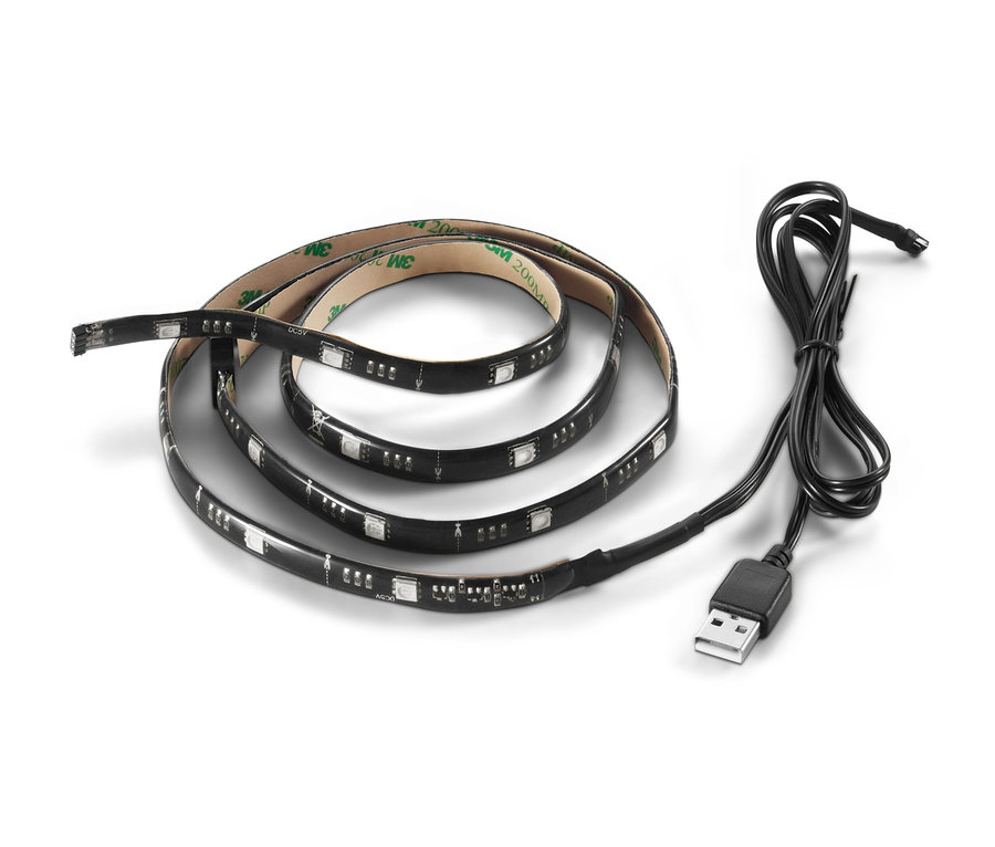 Zwinięte podświetlenie LED do telewizora z wtyczką USB na białym tle.