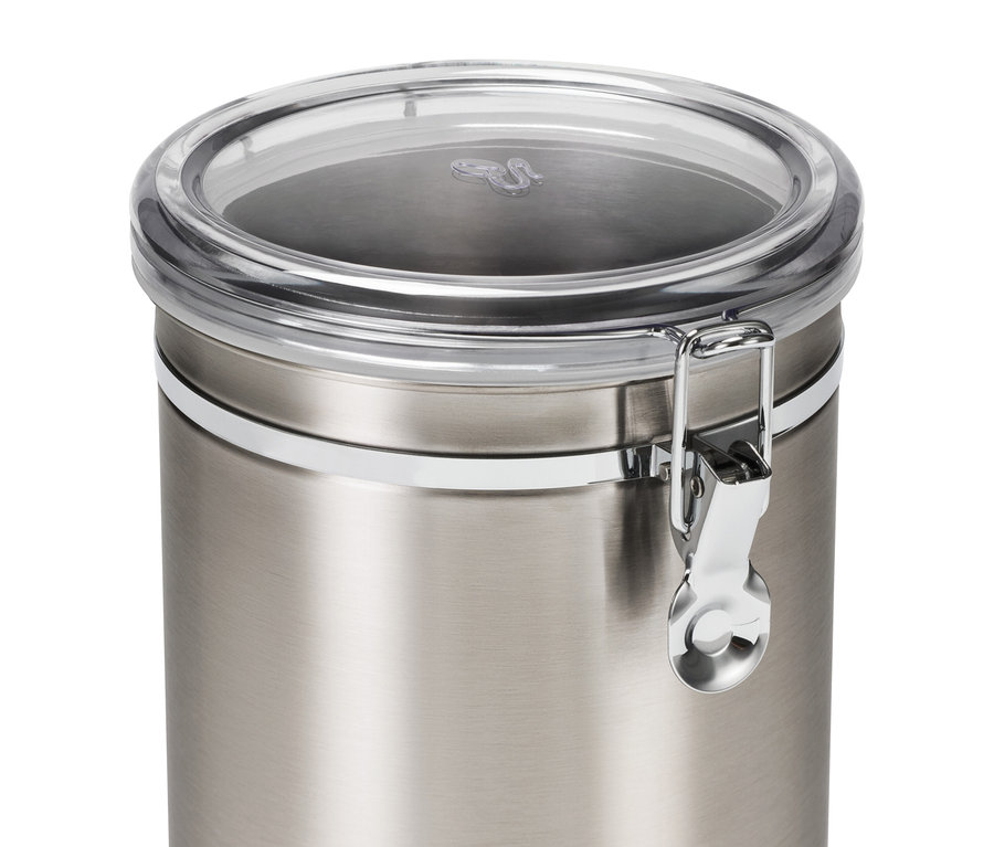 Zbliżenie puszki chroniącej aromat, 1 kg, ze stali nierdzewnej, z przezroczystą pokrywką i zamknięciem.