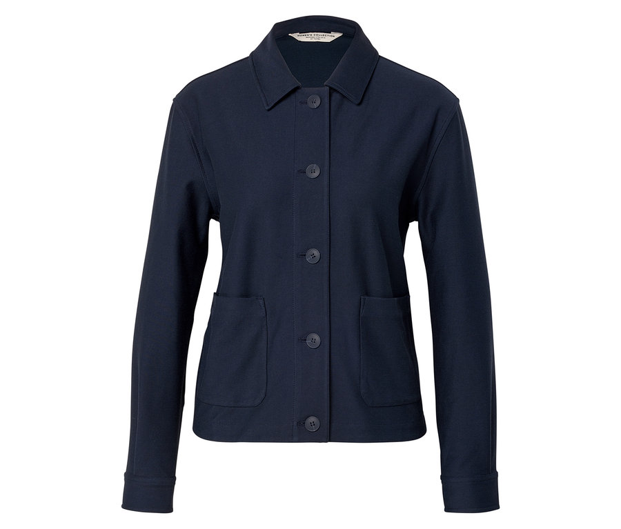 Granatowa kurtka zapinana na guziki z kieszeniami.