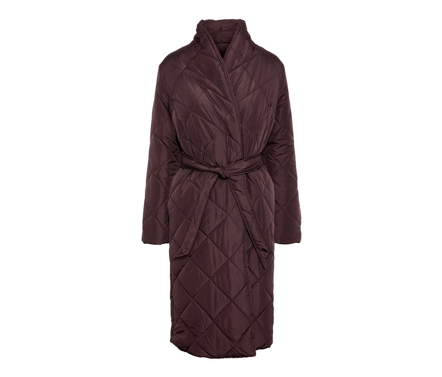 Płaszcz pikowany z paskiem.