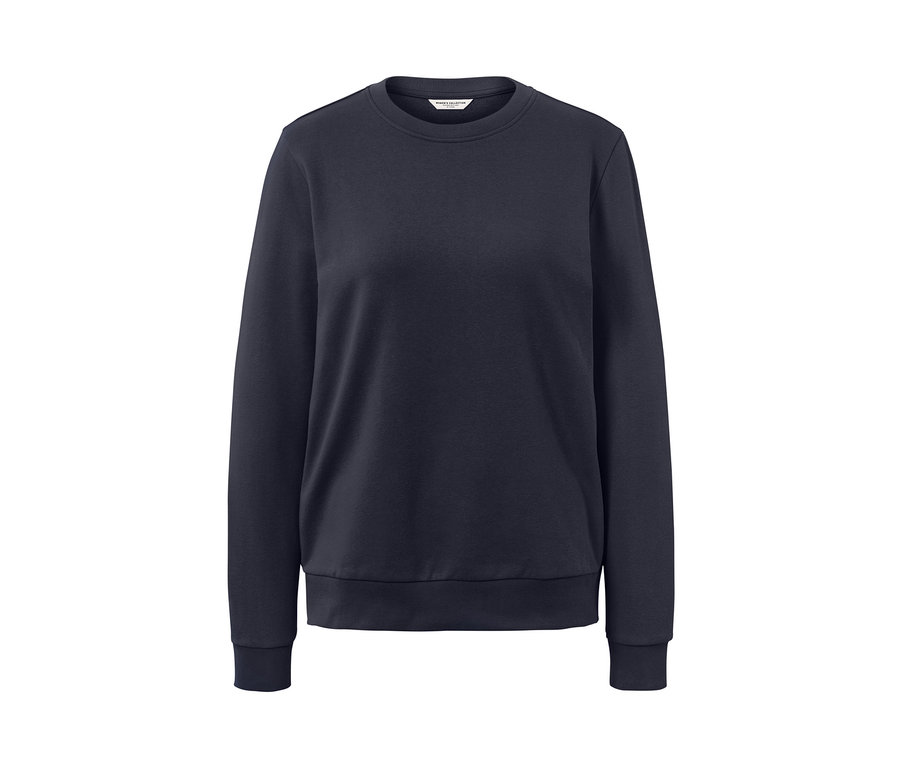 Granatowa bluza dresowa.