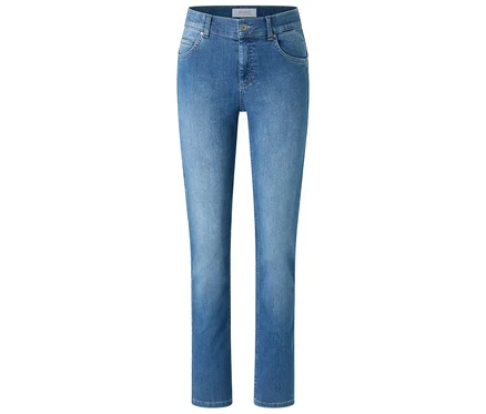 Jasnoniebieskie dżinsy Angels „Cici Push-Up”, Slim Fit na białym tle.
