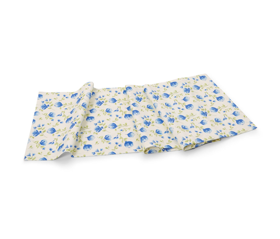 Bawełniany bieżnik w niebieskie kwiaty.