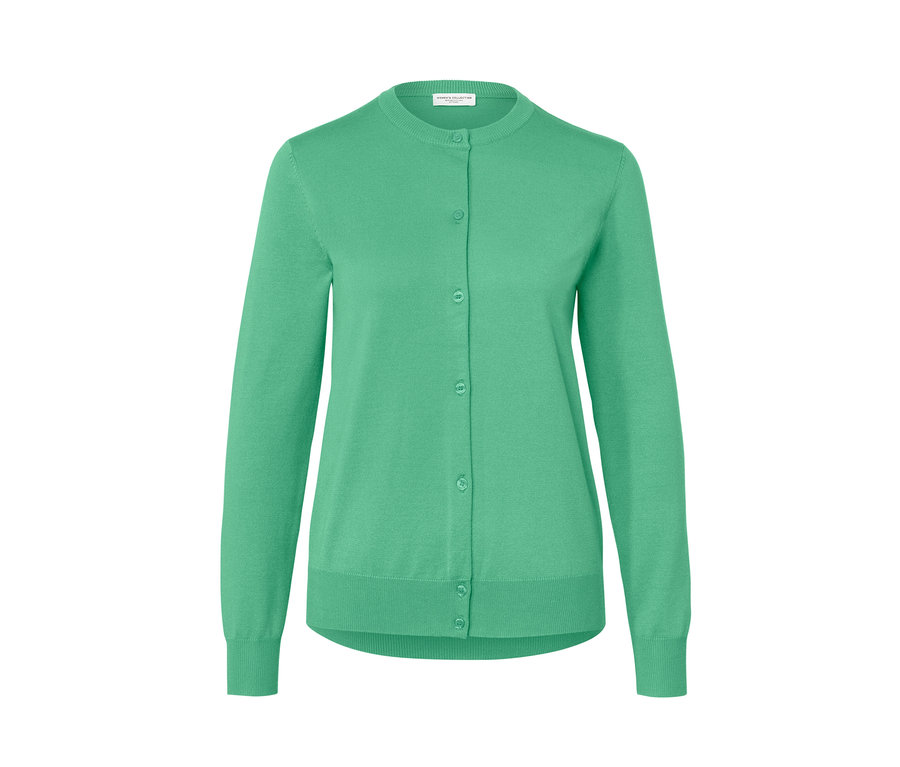 Zielony kardigan z dzianiny o drobnym splocie, zapinany na guziki.