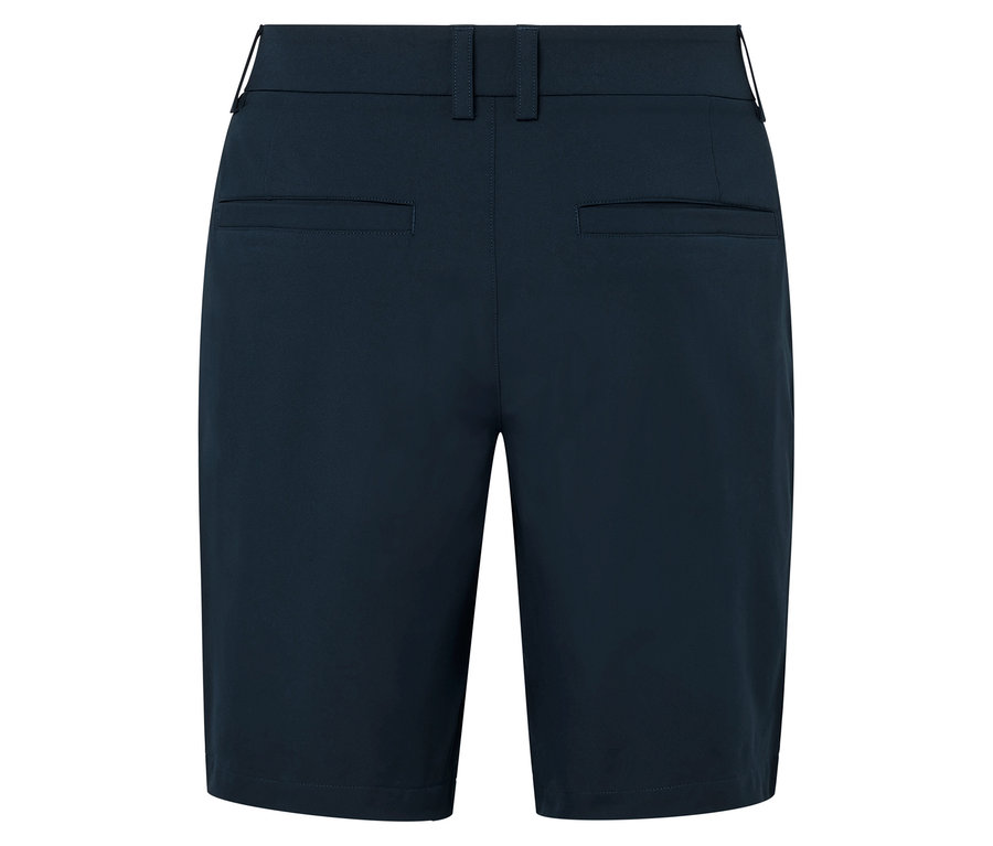 Szczegółowy widok z tyłu szortów funkcyjnych.