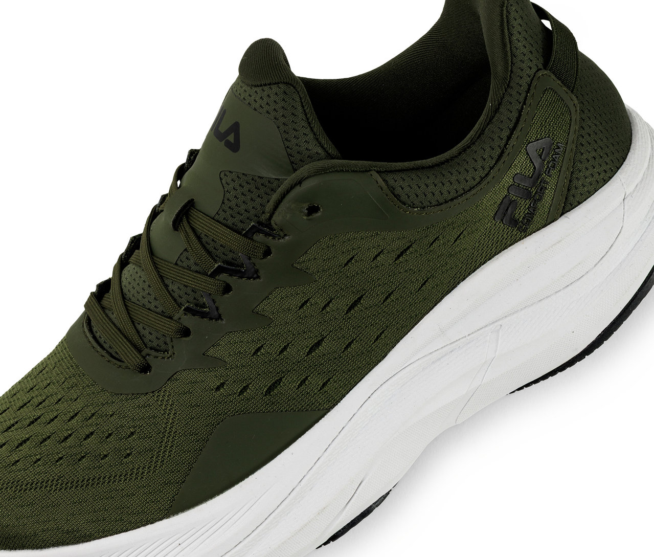 Zbliżenie męskich butów sportowych FILA Retron w kolorze beetle-white.