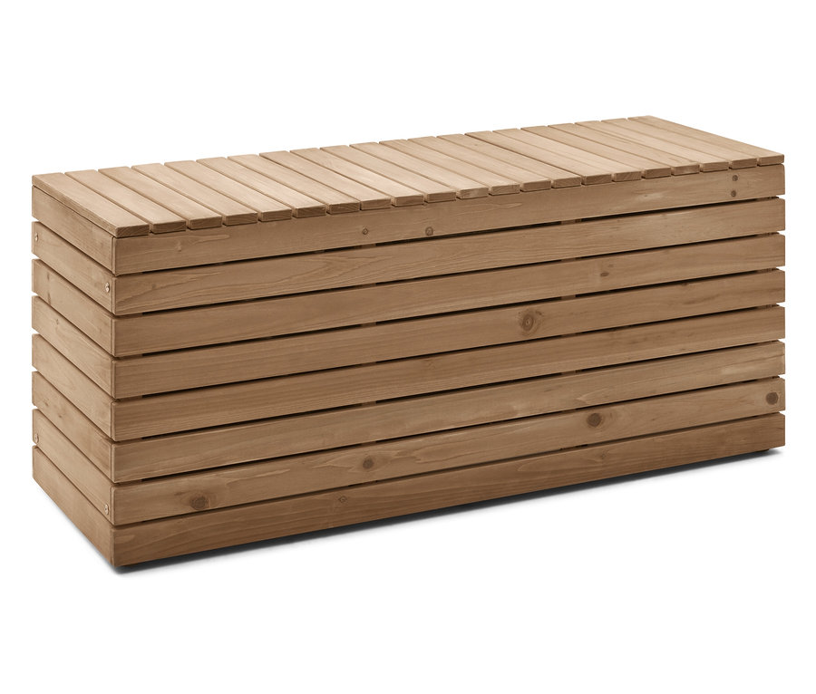 Drewniana ławka z listew.