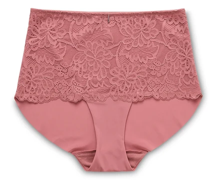Brzoskwiniowe damskie majtki z wysokim stanem i kwiatową koronką.