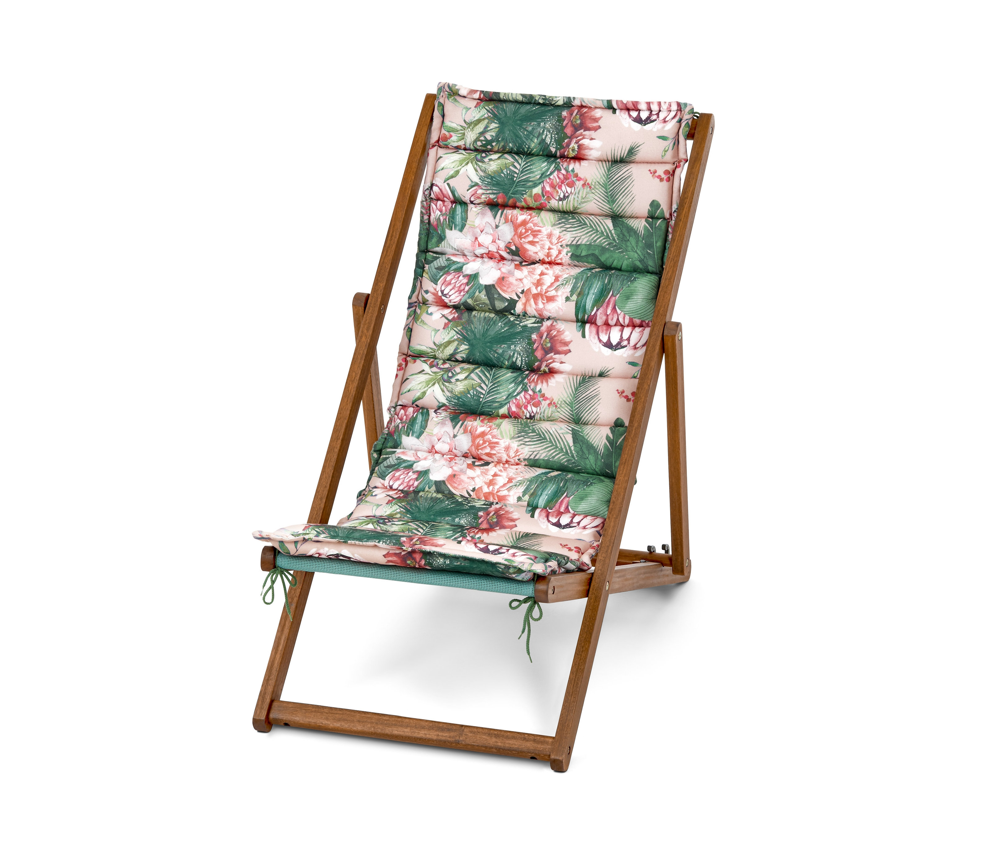 Składany leżak z kwiatowym wzorem.