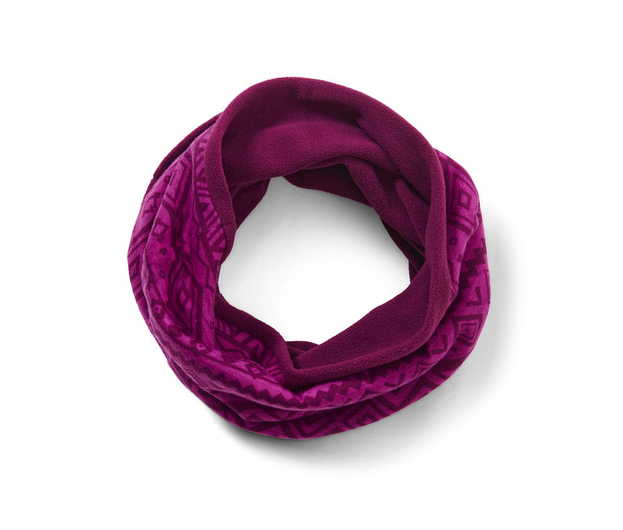 Różowy ciepłochronny komin z polaru.