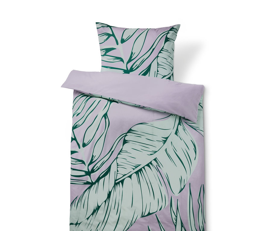 Liliowa pościel z bawełny renforcé z zielonym wzorem liści.