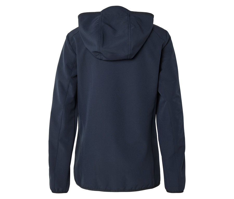 Widok z tyłu granatowej kurtki softshell z kapturem.