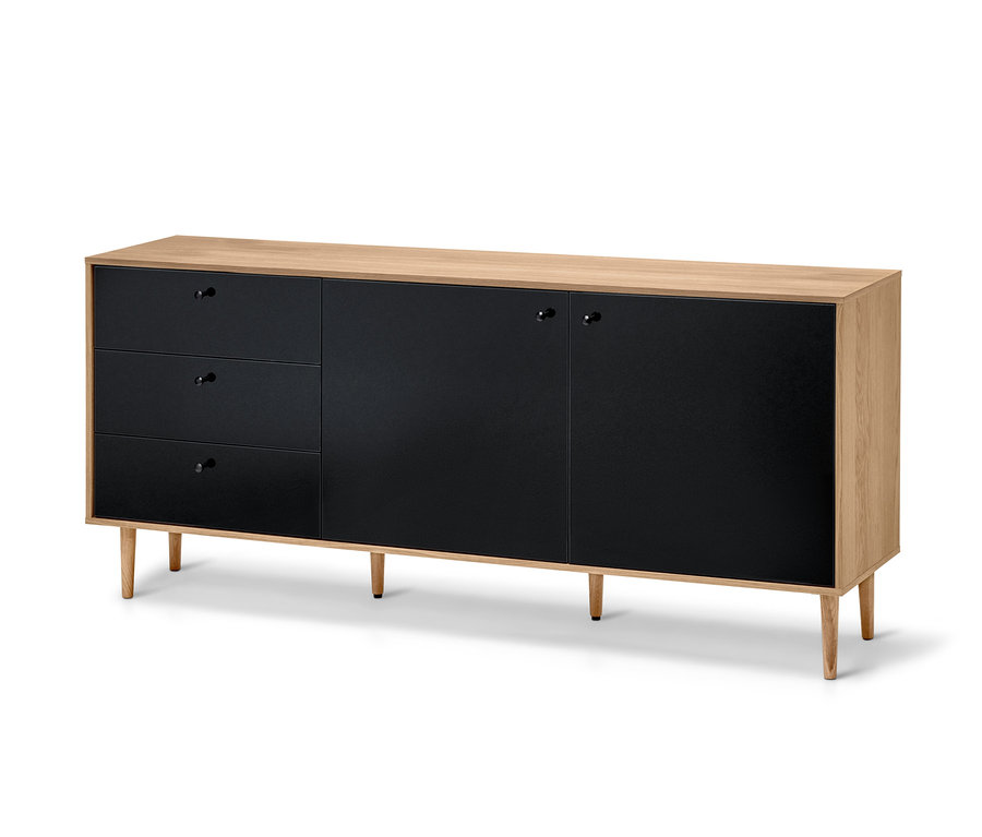Antracytowa szafka typu highboard »Bekeson« z trzema szufladami i drzwiami.