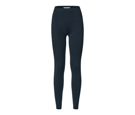Granatowe legginsy.