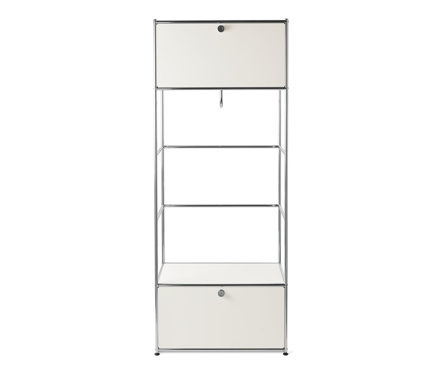 Biała metalowa garderoba »CN3« z dwiema szafkami i otwartymi półkami.