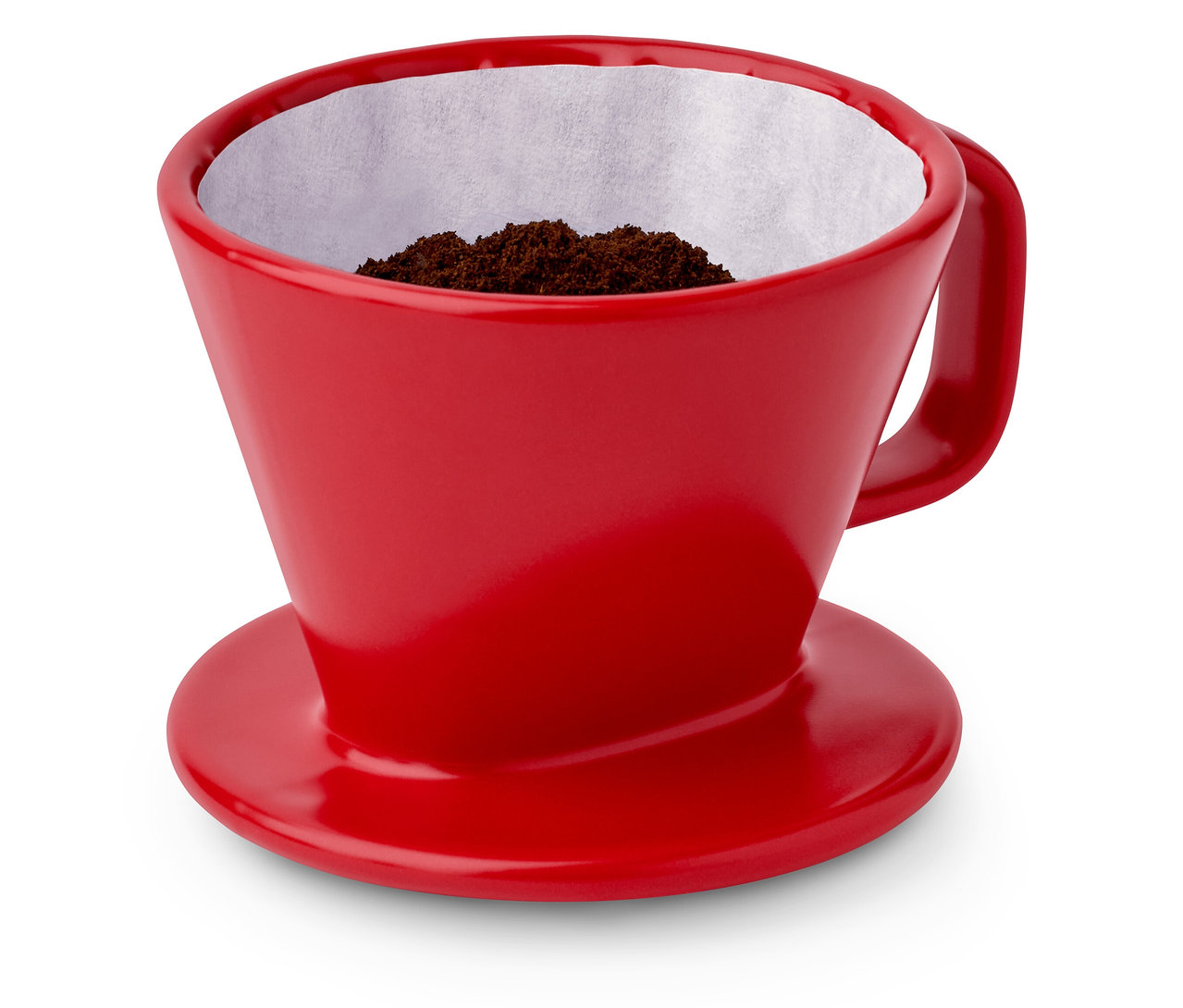 Czerwony ręczny filtr do kawy, rozm. 101, z filtrem papierowym i fusami kawowymi.