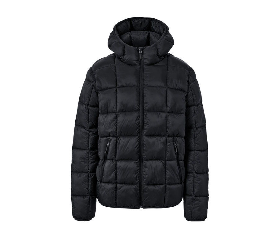 Czarna kurtka pikowana.