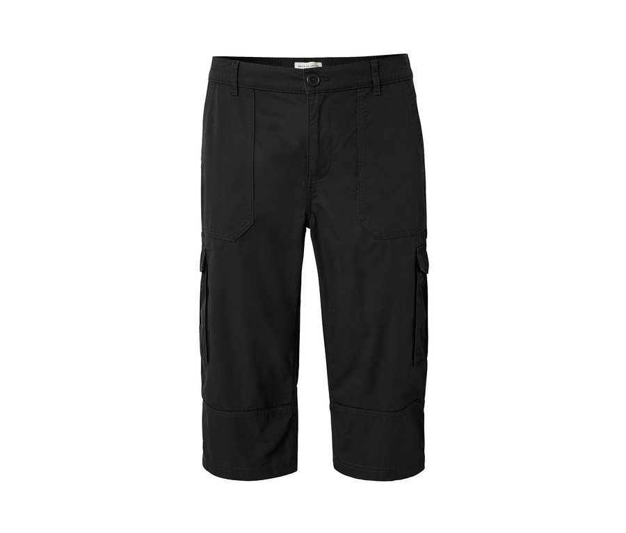 Antracytowe bermudy bojówki o długości 3/4.