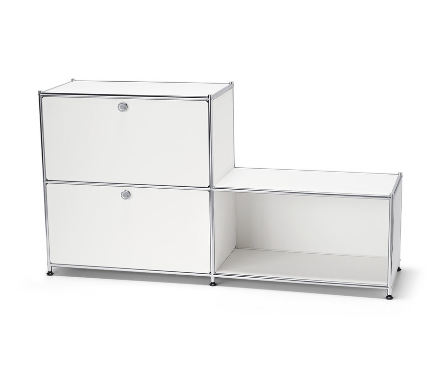 Biały metalowy regał »CN3« z 3 półkami.