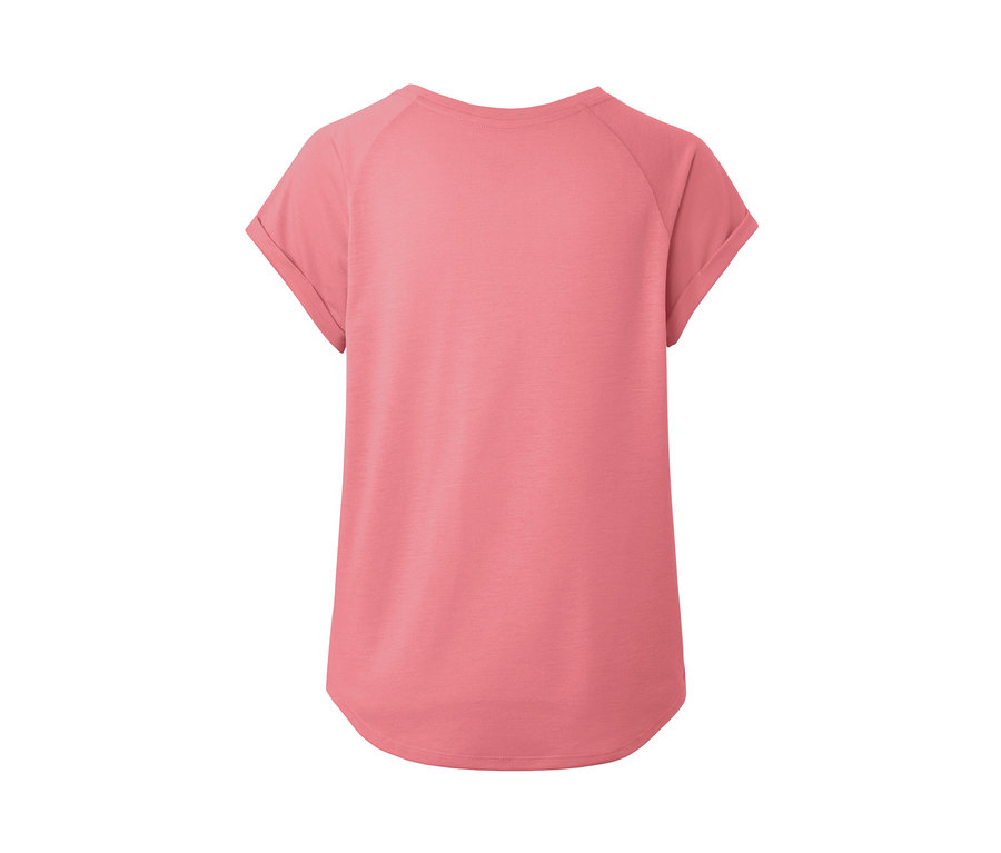 Różowa koszulka funkcyjna.