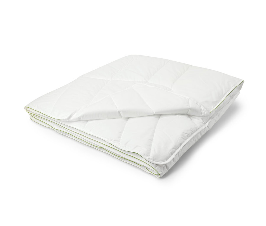 Złożona biała kołdra pikowana irisette® greenline z technologią Outlast®.