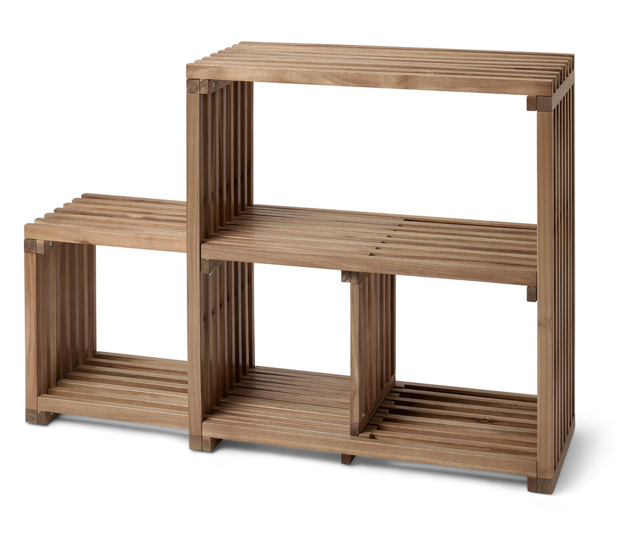 Trzypoziomowy, rozkładany drewniany regał.