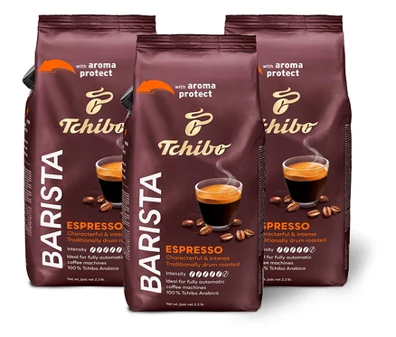 Widoczne są trzy opakowania kawy ziarnistej BARISTA Espresso – 3x 1 kg.