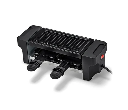 Czarny grill do raclette dla dwóch osób z powłoką nieprzywierającą i dwoma patelniami.