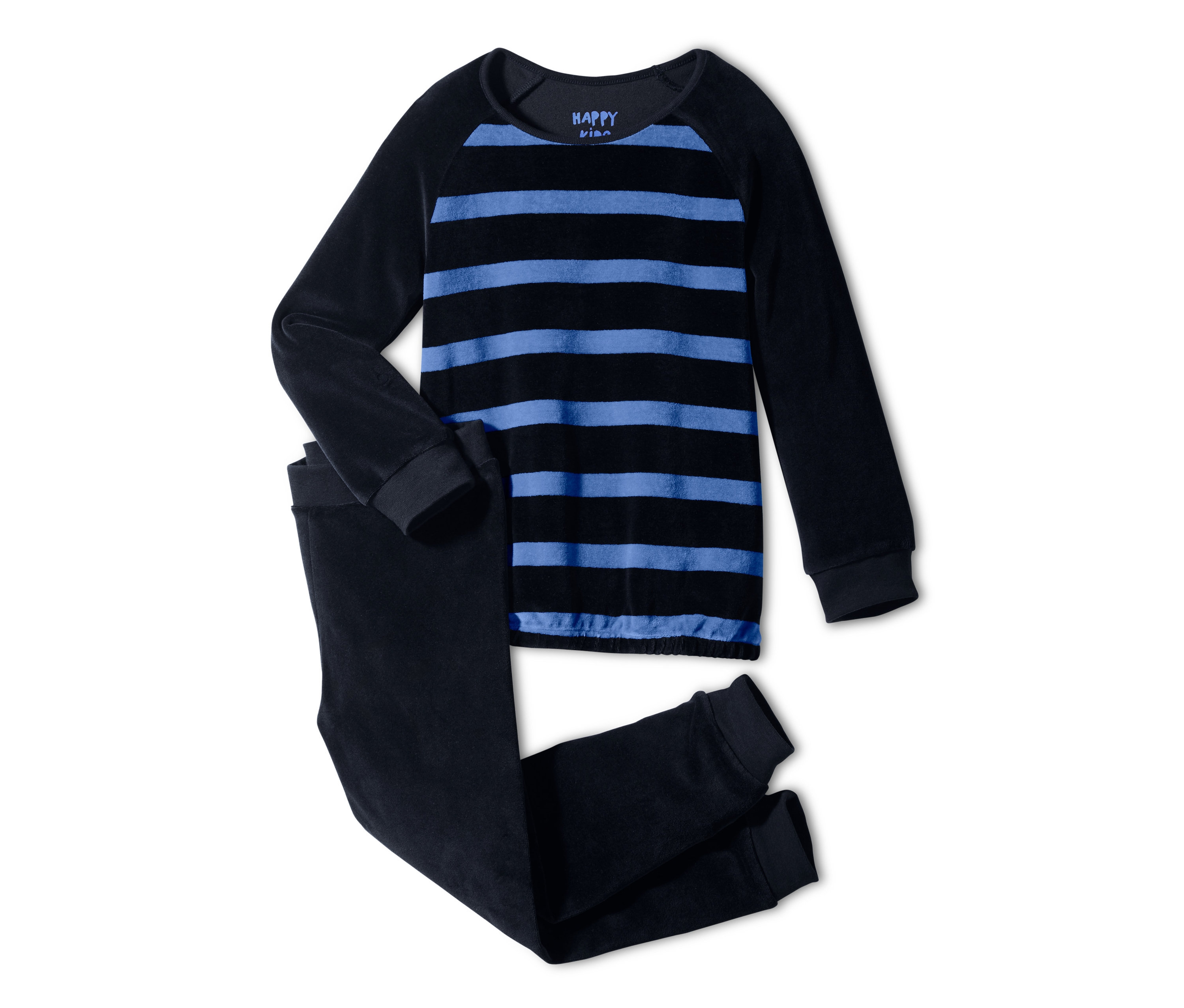 Niebiesko-czarna piżama z weluru leży na białym tle.