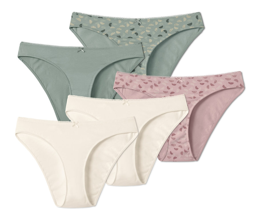 Pięć par majtek w różnych kolorach i wzorach.