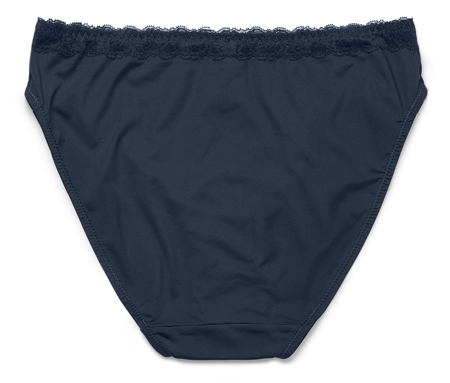 Na białym tle leżą granatowe damskie majtki z koronkowym wykończeniem.