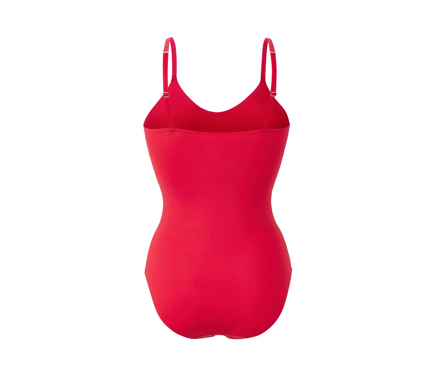 Czerwone body damskie na cienkich ramiączkach.