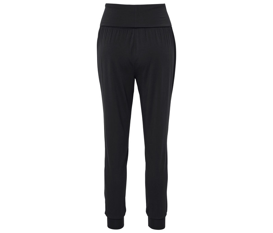 Czarne spodnie dresowe z wysokim stanem i mankietami na kostkach.