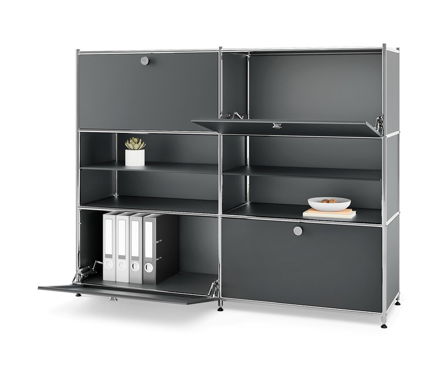 Szara metalowa komoda »CN3« z 4 przegródkami z klapami, z których jedna jest otwarta.