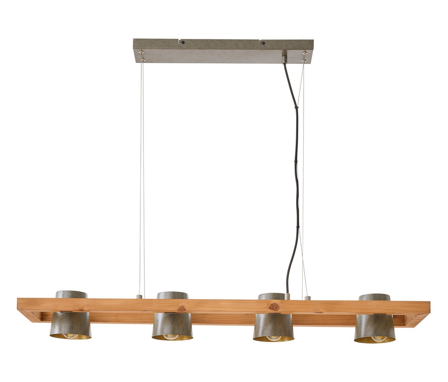 Drewniana lampa sufitowa z czterema metalowymi abażurami.