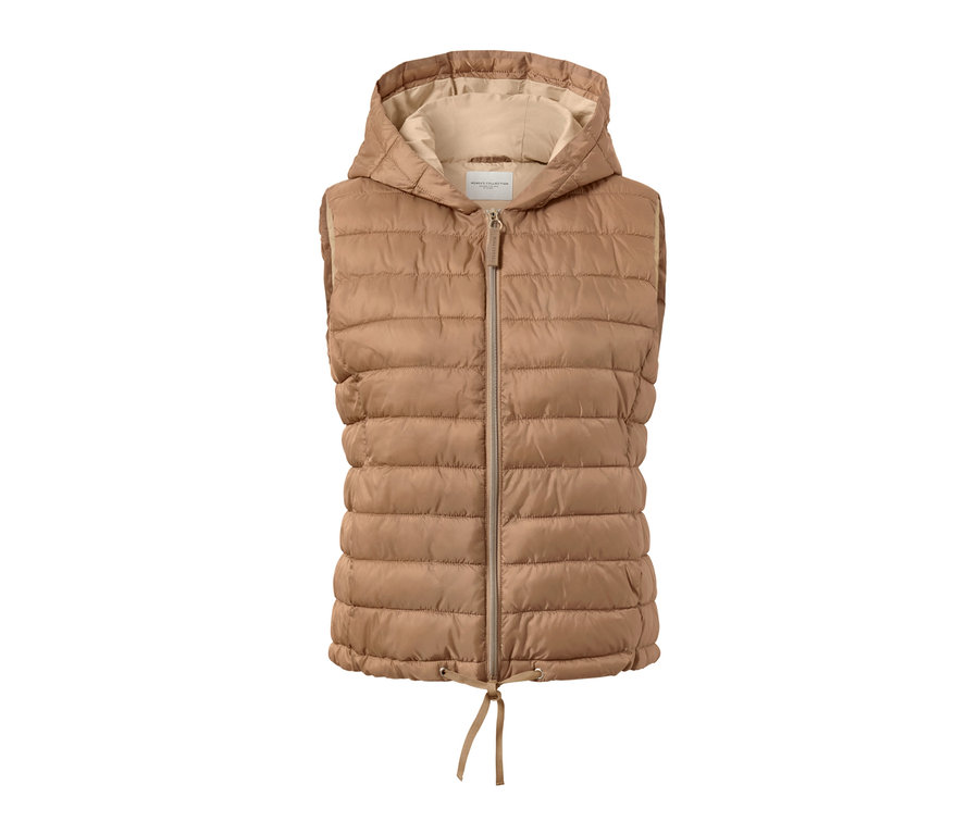 Pikowana kamizelka z kapturem.