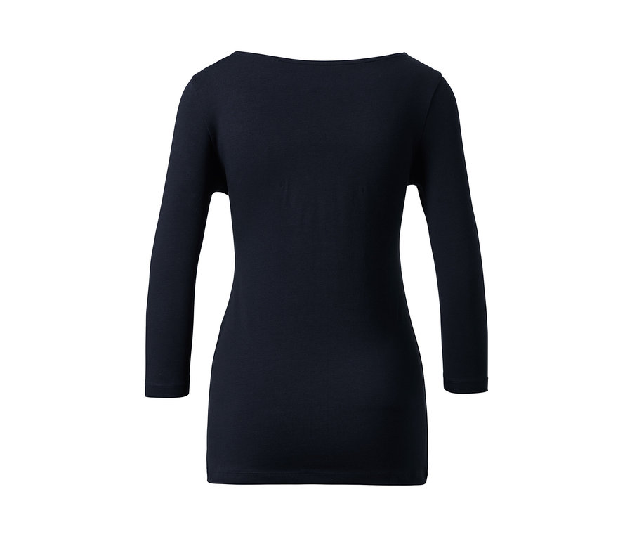 Granatowa bluzka z rękawami o długości 3/4.