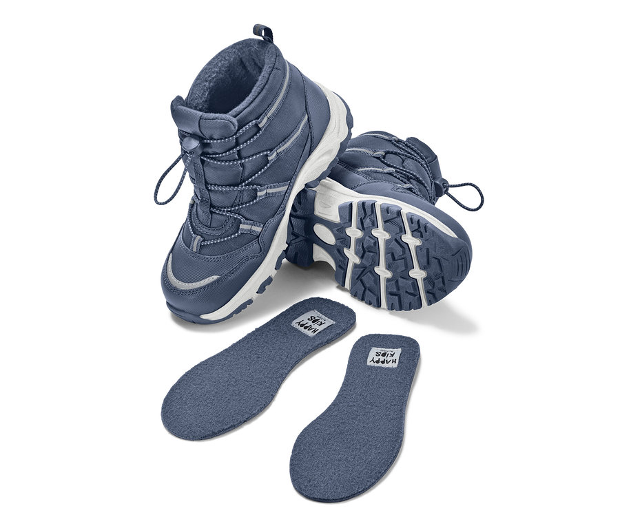Niebieskie dziecięce buty termiczne i wkładki do butów.