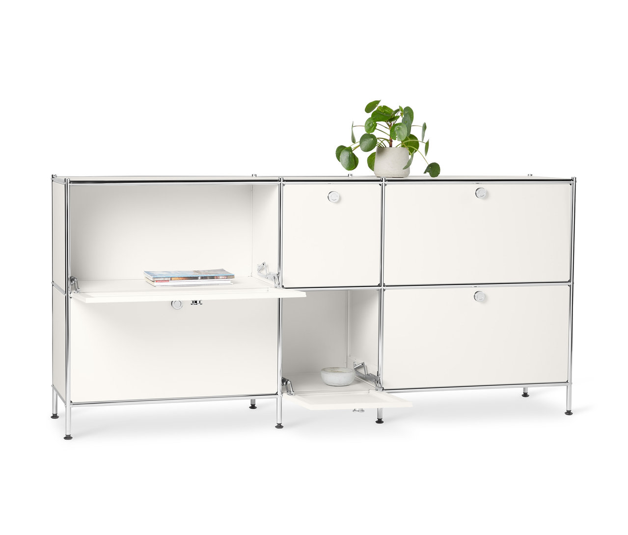 Biała metalowa szafka typu sideboard »CN3« duża z 6 komorami, z klapami i rośliną.