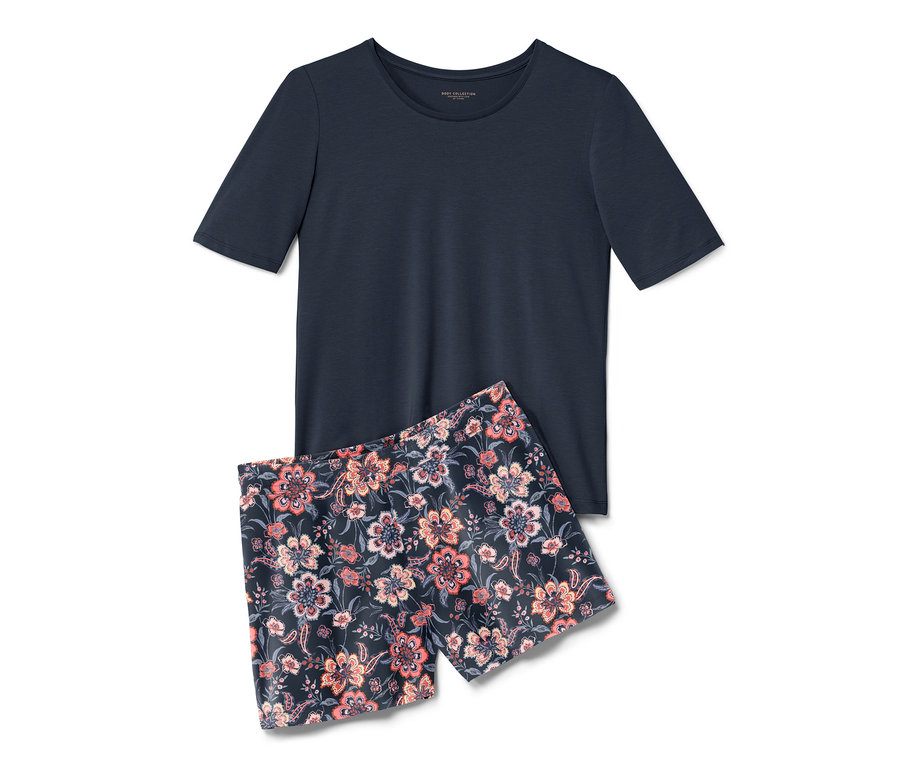 Granatowa piżama z krótkimi spodenkami.