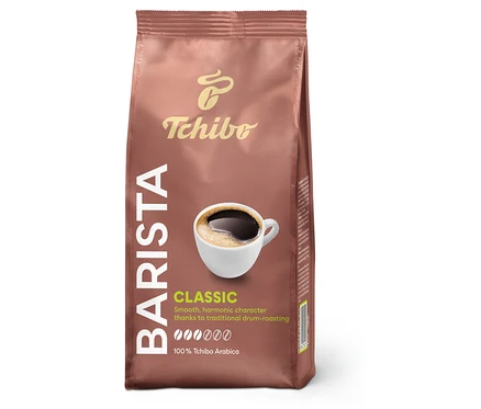 Opakowanie kawy mielonej Barista Classic marki Tchibo z ilustracją filiżanki kawy.