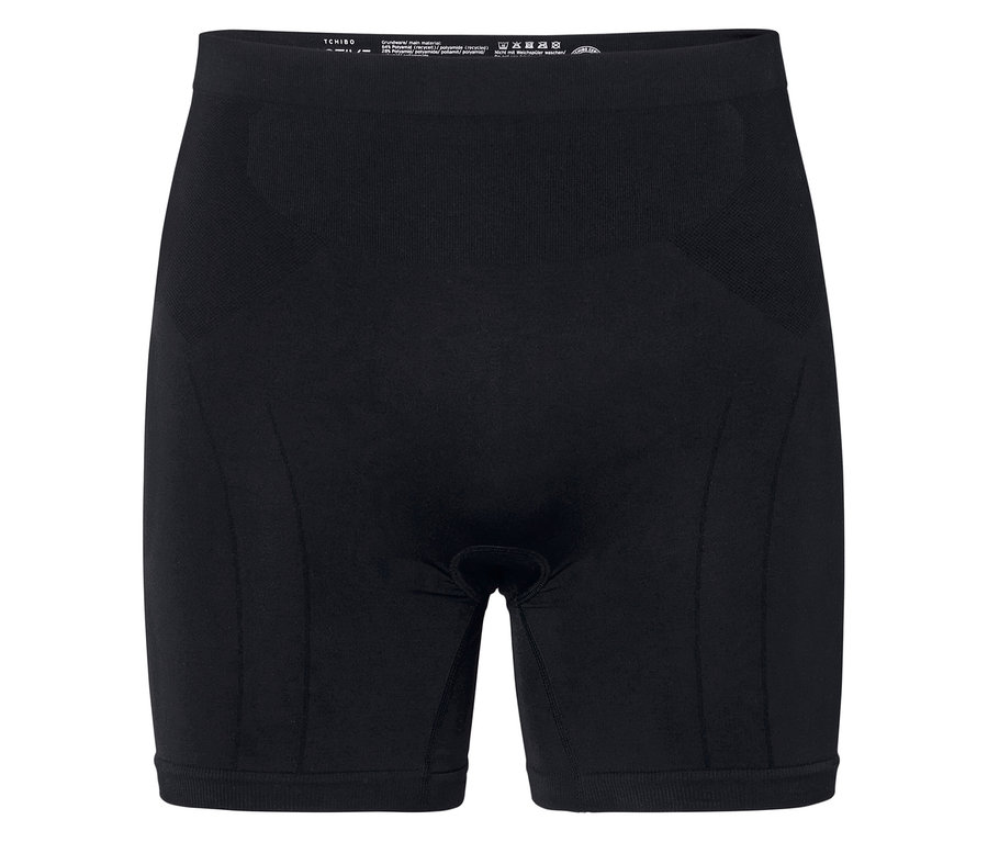 Zdjęcie czarnych, krótkich, obcisłych spodenek.