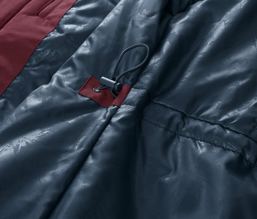 Detale kurtki narciarskiej i snowbordowej.