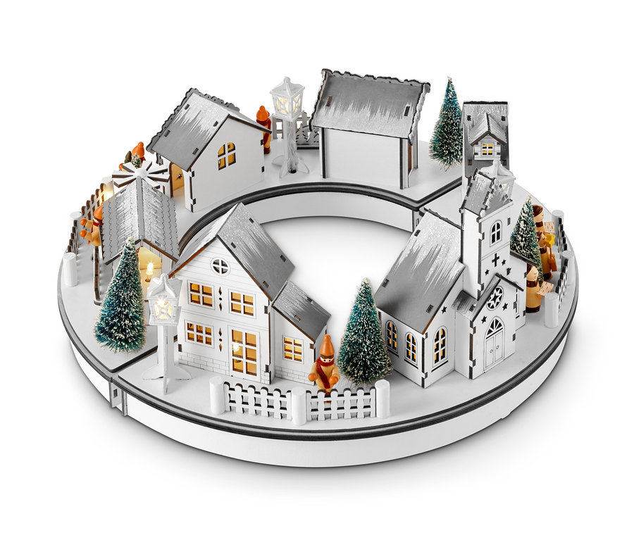Oświetlona drewniana wioska LED z dekoracjami świątecznymi.