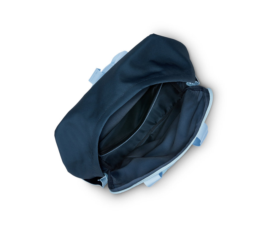 Otwarty plecak outdoorowy Heritage w kolorze granatowym z jasnoniebieskimi detalami.