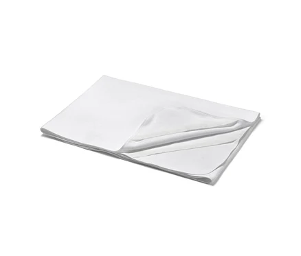 Biały ochraniacz na materac o wymiarach ok. 90 x 200 cm, 100 x 200 cm, 140 x 200 cm i 180 x 200 cm.