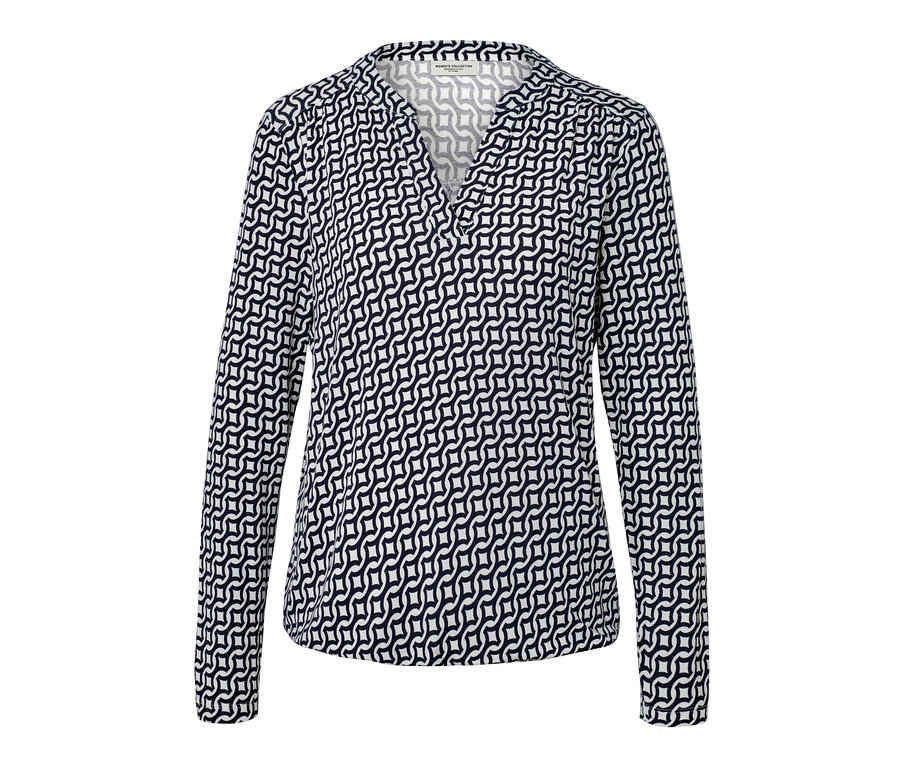 Granatowa bluzka we wzory.