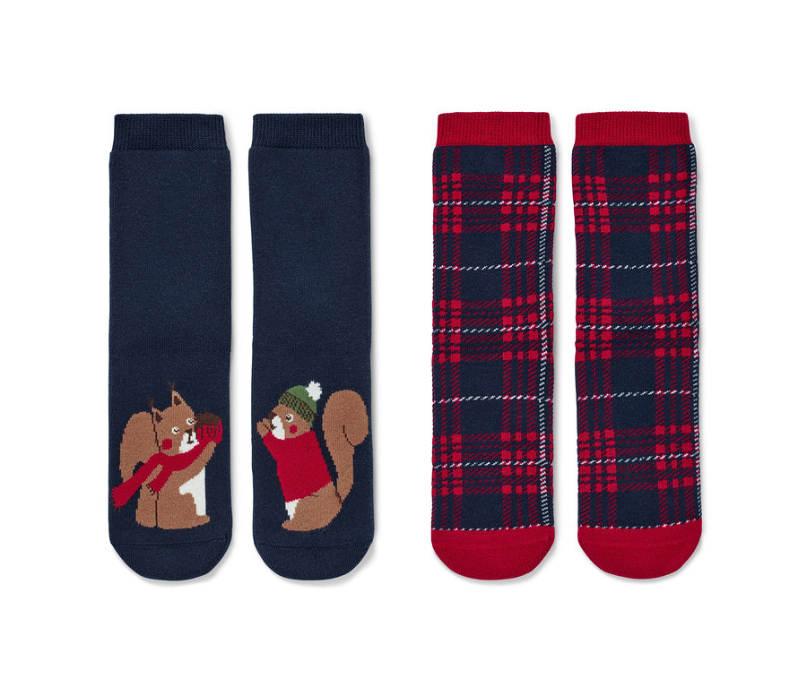 Dwie pary dziecięcych skarpet antypoślizgowych z motywem wiewiórki.