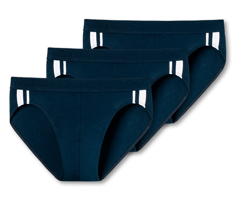 Trzy granatowe slipy SCHIESSER, 3 pary, ułożone jeden na drugim.